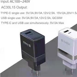 AC30L15   旅行充電器